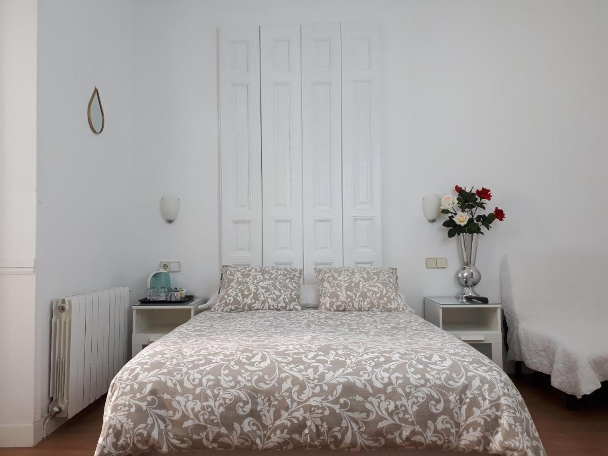 Double Room,1089059794:JPEG